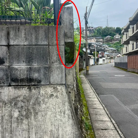 水抜き穴不足と縦割れ